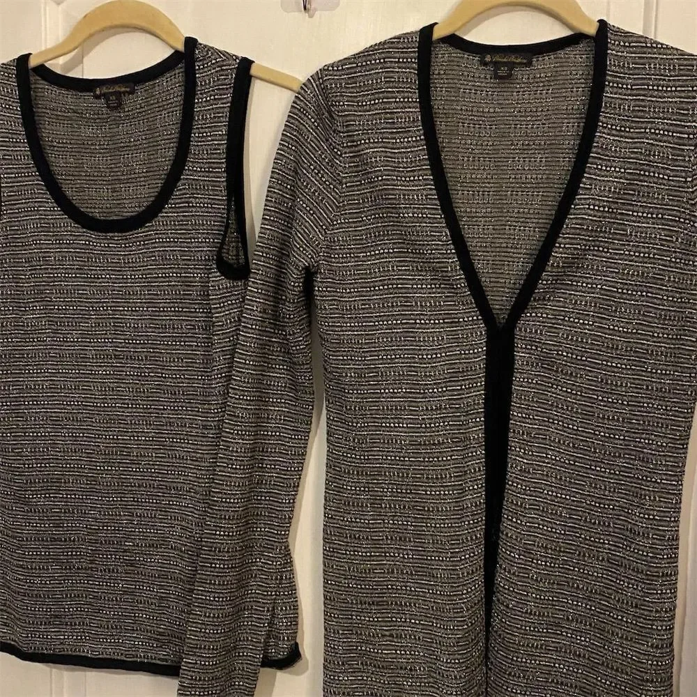 Brooks Brothers Navy and White Women's Cardigan Set - Picture 11 of 14